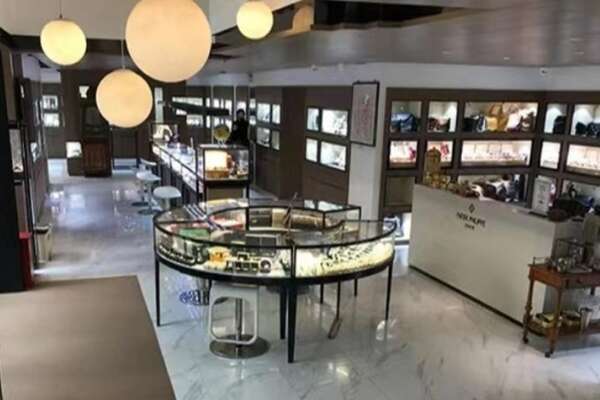 阿里改则县寄卖奢侈品店